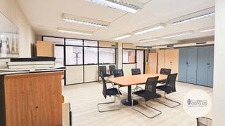 Locale commerciale in Carrer de las Navas de Tolosa 260