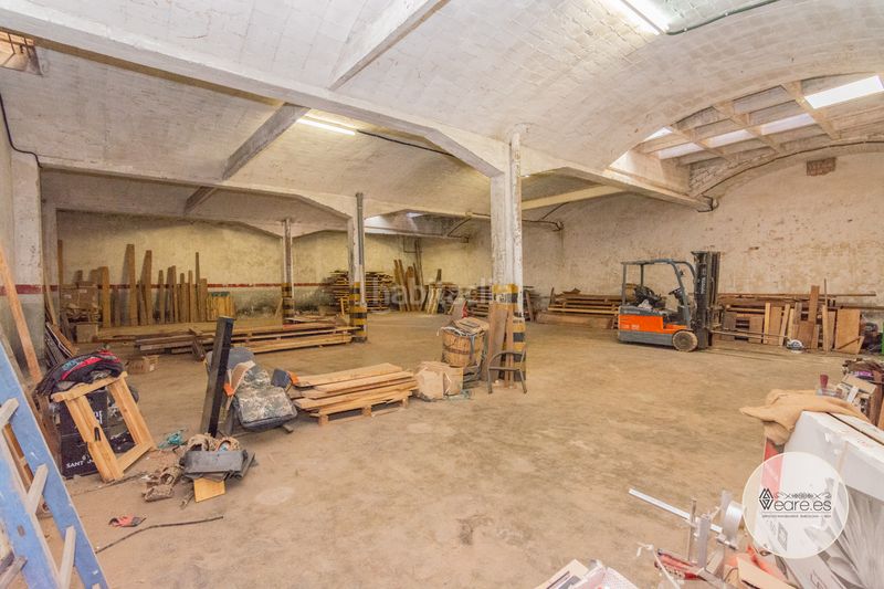 Foto 53c5de86-ab8f-4a45-b09c-6224bb5ecb4a. Local comercial a Sant Antoni Barcelona
