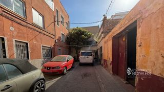 Terreny residencial a Carrer del progr�s 106. Terreno urbano en badalona - oportunidad �nica