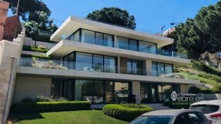 Terreny residencial a Carrer de castellfollit 31. ¡oportunidad única de inversión en barcelona!