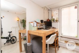 Local Comercial a Carrer de tolr� 30. Local en venta en calle de tolr�, el carmel, horta guinard�, bar