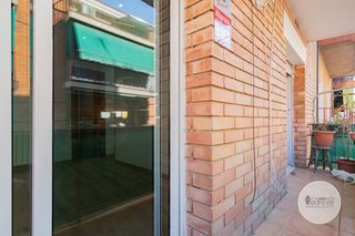 Pis a Carrer de la murtra 95. Luminoso piso de 3 habitaciones con balc�n en el coraz�n de el c