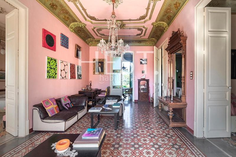 Foto 2944b8f9-3fa8-4db3-9d2c-98a19596436a. Chalet finca modernista con vistas inigualables a vallvidrera -tibidabo en Barcelona