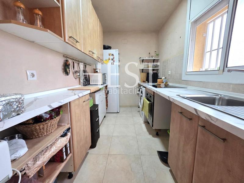 Foto 7b6ac819-a8dc-42f5-a4c6-f5e0650f1136. Casa en Cunit residencial Cunit
