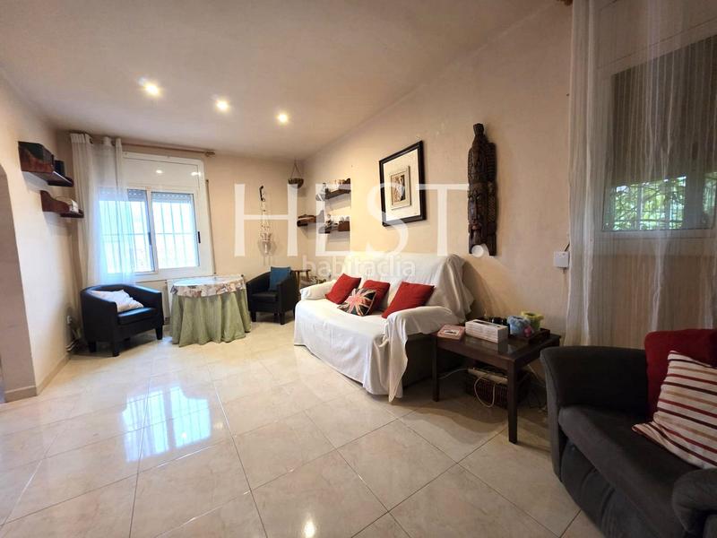 Foto a62bad36-c46c-4b3b-9d51-5b7e7b76c587. Casa en Cunit residencial Cunit
