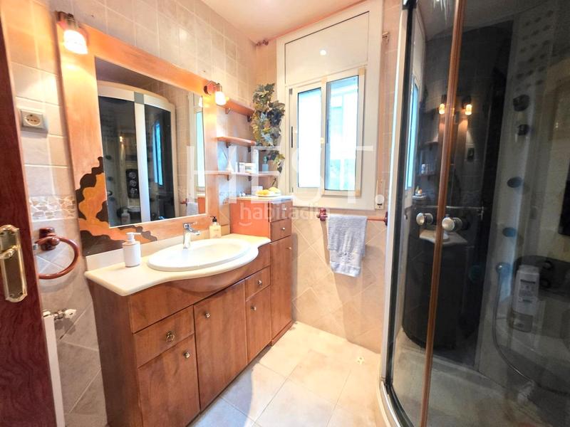 Foto c210ea5d-a61a-4896-9b0b-bd78acc74382. Casa en Cunit residencial Cunit