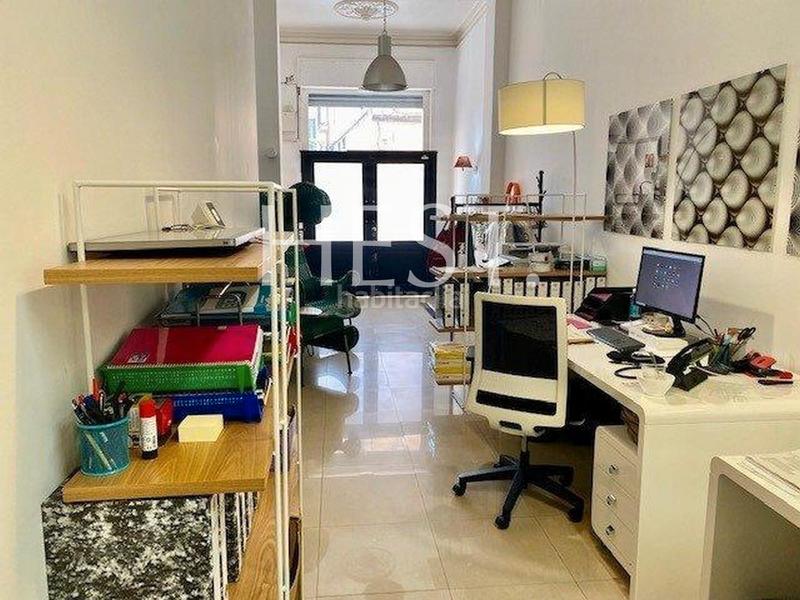 Foto ed73f580-112a-46fe-9a62-9c4412949831. Alquiler local comercial local en el corazón de gracia en Barcelona