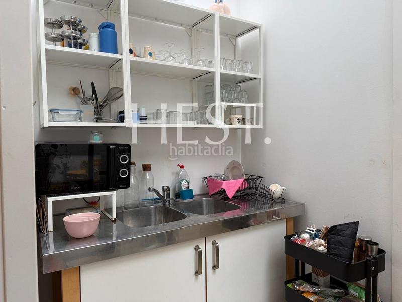 Foto 6b7ef73a-0f59-4864-ac1f-4ecf6650d456. Rent business premise in Vila de Gràcia Barcelona