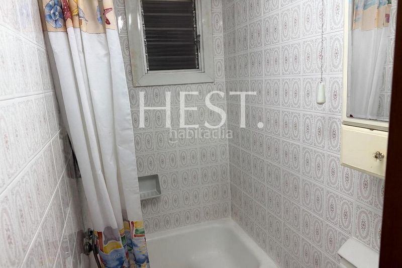 Foto 2889915d-391f-4a2d-91af-694db2317086. Pis a Raval Barcelona