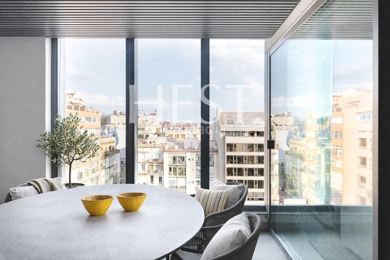 Piso espectacular piso en edificio con rehabilitación integral en Barcelona - Imagen 5