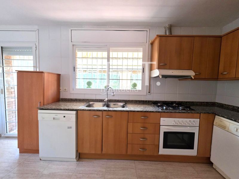 Foto b6763f33-6efe-4ea7-bffa-aba615f08932. Casa adosada en Regueral - Prat d'en Forés Cambrils