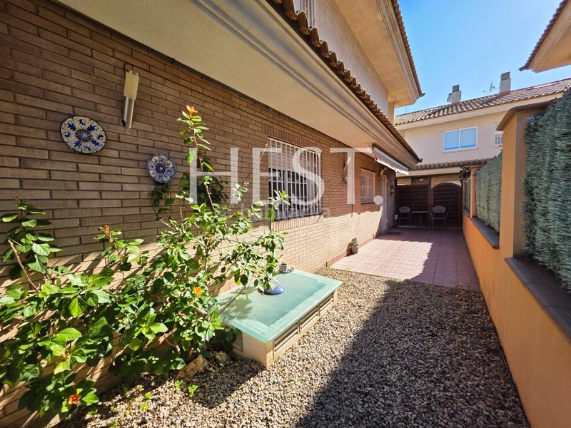 Foto f65a37ce-c34f-4764-bc2a-710d9039e0bf. Casa adossada amb calefacció aparcament a Regueral - Prat d'en Forés Cambrils