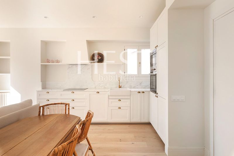 Foto 866def8c-f09e-4afb-8302-1019b9dba220. Àtic amb calefacció a Sant Gervasi - Galvany Barcelona