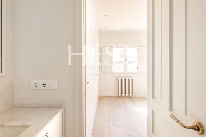 Foto a179351a-9c64-42fa-a565-5117569fdecf. Àtic amb calefacció a Sant Gervasi - Galvany Barcelona