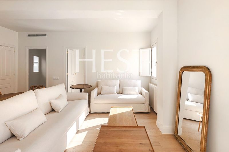 Foto c8698a0a-32e1-4a55-9748-459cb632acbd. Àtic amb calefacció a Sant Gervasi - Galvany Barcelona