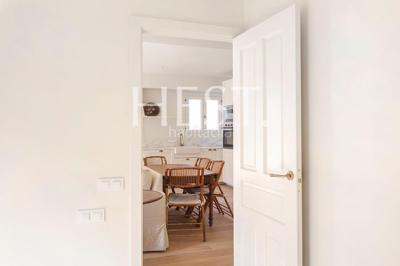 Foto fe226cbb-b60d-47f2-b1f8-58001fc374c8. Àtic amb calefacció a Sant Gervasi - Galvany Barcelona