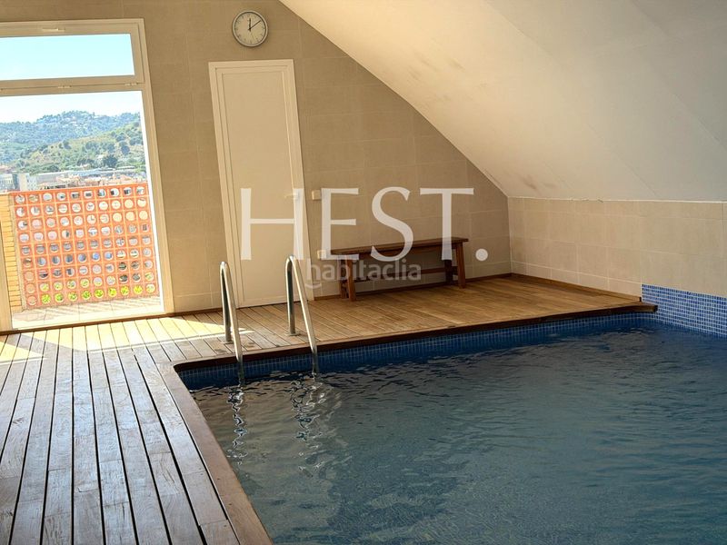 Foto ae9f4daa-1b6a-438d-9819-2c7372834317. Flat with heating pool in Putget - Farró Barcelona