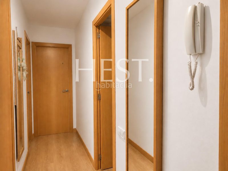 Foto bbb8d687-4772-473d-a9d8-d7960cecd2b3. Pis amb calefacció a Sant Genís dels Agudells Barcelona