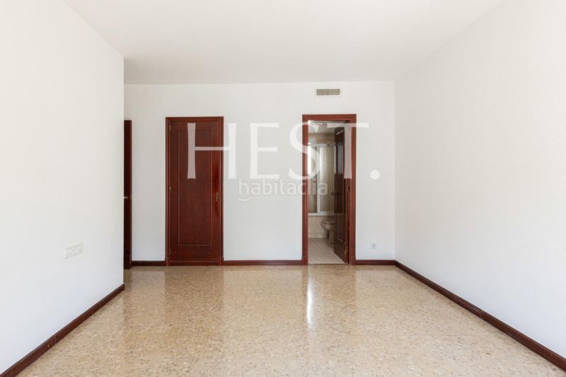 Foto e82a1680-b39d-468e-a6b7-122b7518fbab. Piso en Sant Antoni Barcelona