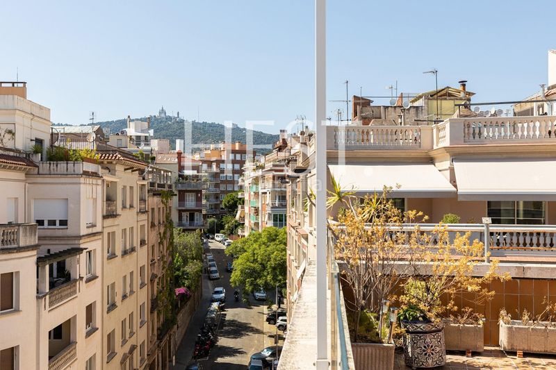 Foto d34a65f8-f9c1-46bc-ab0c-c19af3da32d7. Àtic amb calefacció aparcament a Sant Gervasi - Galvany Barcelona