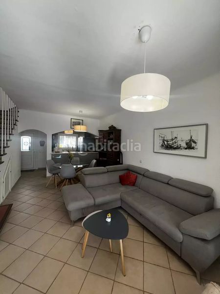 Foto 87aa0e81-1e0b-4b1d-996c-2ba9d9dc4efd. Casa amb calefacció aparcament a Port Grec - Port Moxó Empuriabrava