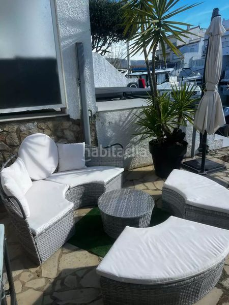 Foto ff9cb64f-272f-4987-8153-9814650b8344. Casa amb calefacció aparcament a Port Grec - Port Moxó Empuriabrava