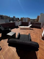 Haus in Moxó - Sant Mori. Se vende una pequeña casa de vacaciones en pleno centro de empur