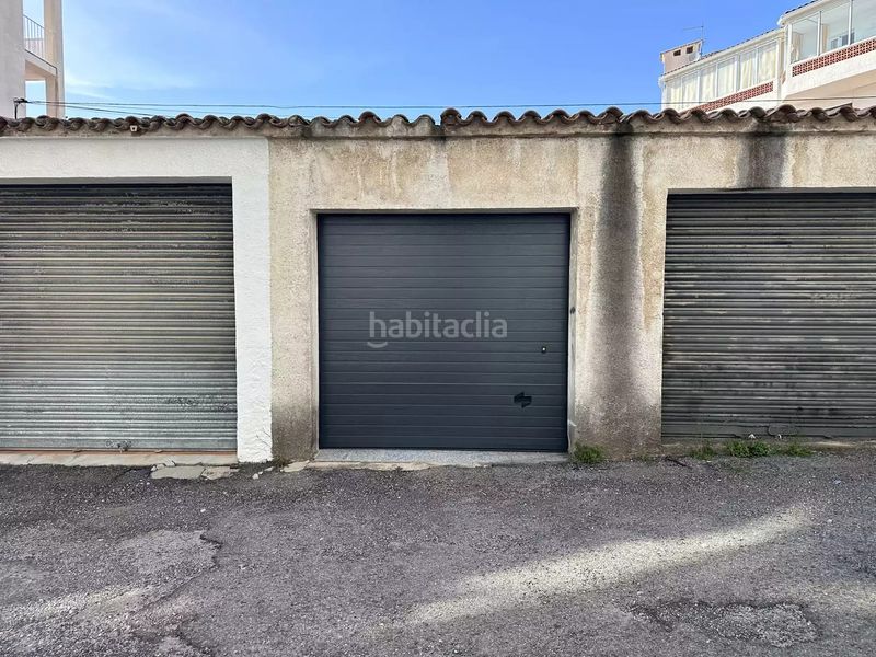 Foto 6f6e6b85-e1c0-4a65-a592-c0c9f7eef8b1. Aparcament cotxe a Moxó - Sant Mori Empuriabrava