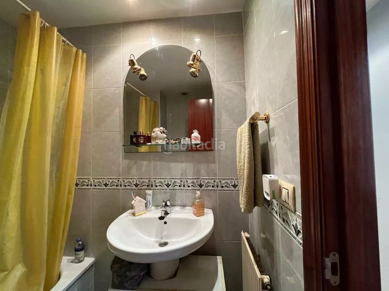 Foto c3e9839b-b6d8-4744-8dbd-b3f18f17fb66. Apartament amb calefacció a Eixample-Horta Capallera Figueres
