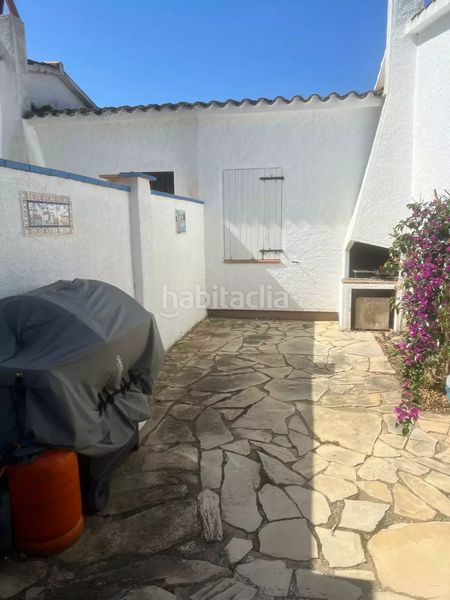 Foto ed6aed87-2339-414f-b988-95e927d544fd. Casa amb calefacció aparcament a Puigmal - Mas Nou Empuriabrava