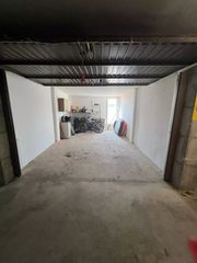Aparcament cotxe a Moxó - Sant Mori