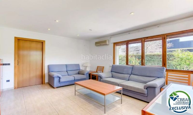 Foto fb725a10-2ce9-468d-9fd0-723b0815d072. Casa a calle nuria 2 a La Vila Llançà