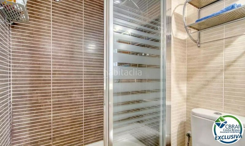Foto acb93e31-f0b5-4f6f-ac9e-36c069e022ed. Apartament amb calefacció aparcament a Santa Margarida Roses