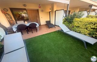 Apartment in Carrer joanot martorell 25-31. Apartamento en la residencia milleni con licencia turistica