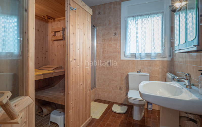 Foto fa877e12-675c-4dce-a378-6e886f05e7cd. House with heating parking pool in Tordera - Fluvià - Llobregat Empuriabrava