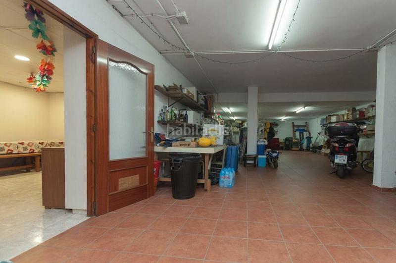 Foto d87f844e-d934-42c3-ba4c-83401d2db636. House with heating pool in Nord Roses