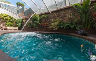 Casa a Els Grecs-Mas Oliva. Fantástica casa moderna con piscina, cocina exterior y a pocos p