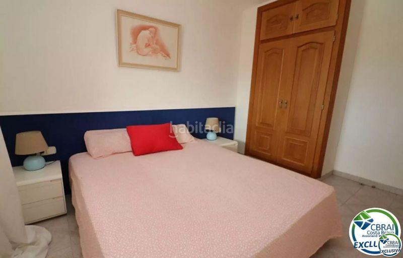 Foto a411150d-aa90-4364-ba87-8b96f0c0f715. Apartament amb calefacció a Moxó - Sant Mori Empuriabrava
