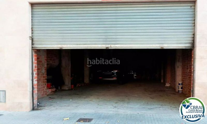 Foto 4f6584be-3107-461e-ab7e-666548f828c5. Local comercial en calle doctor ferran 30 local en Roses