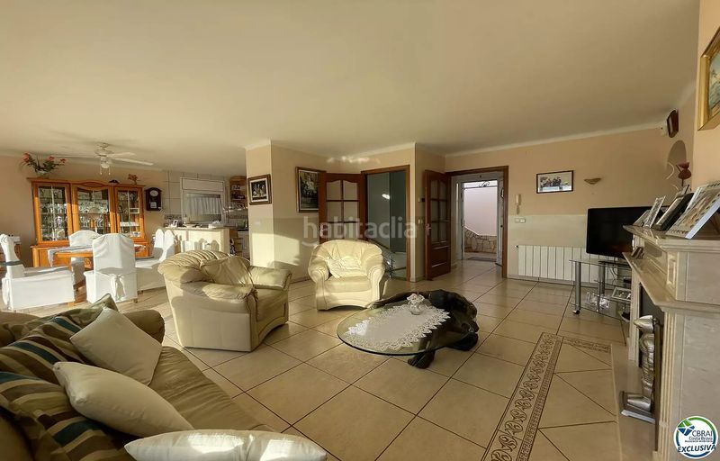 Foto b7dc5d2c-6b40-490d-8766-bb55a477d2b6. Casa a calle alacant 38 a Nord Roses