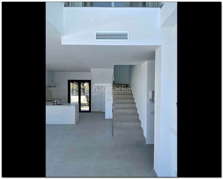 Foto 5d3632c2-c5f0-427d-b77f-592195ec3e34. Casa amb aparcament piscina a Requesens Empuriabrava