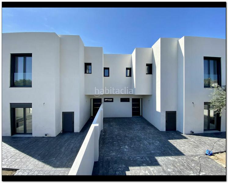 Foto 5478e5c6-d196-496a-90a9-95df666073bf. Casa con parcheggio piscina in Requesens Empuriabrava