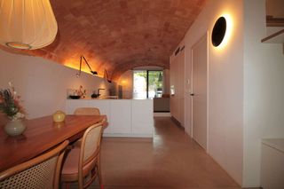 Haus in Vilajuïga. Casa adosada reformada en venta en vilajuíga