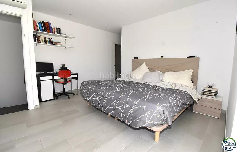 Foto b380b5e3-fc92-48ce-9c43-6856fc0d8f61. Casa con riscaldamento parcheggio piscina in Puigmal - Mas Nou Empuriabrava