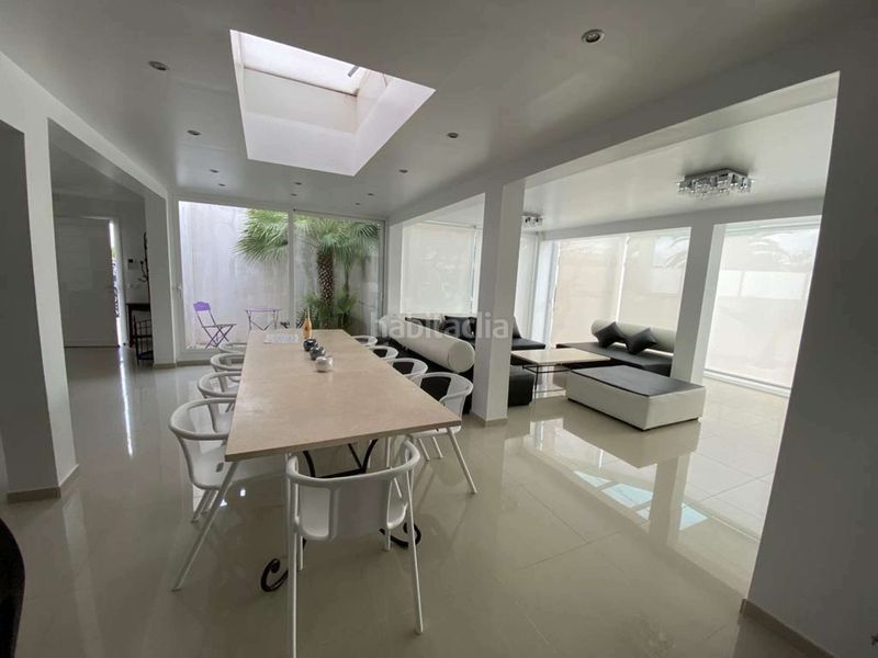 Foto 37166c63-a024-40fd-a8c5-37ec1107818d. Casa amb aparcament piscina a Cap Ras - Creus - Falconera Empuriabrava