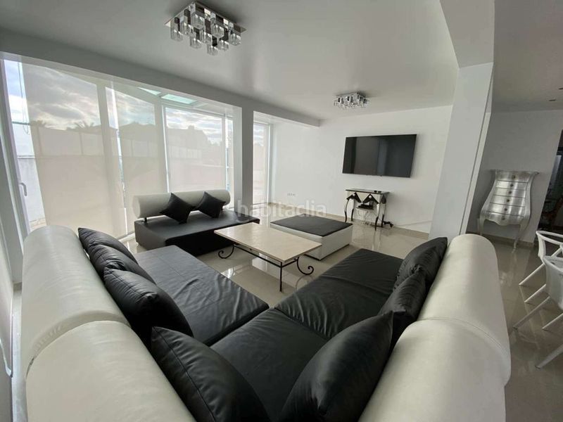 Foto 62827b82-747f-4f0d-8fe7-52fc6fca6868. Casa amb aparcament piscina a Cap Ras - Creus - Falconera Empuriabrava