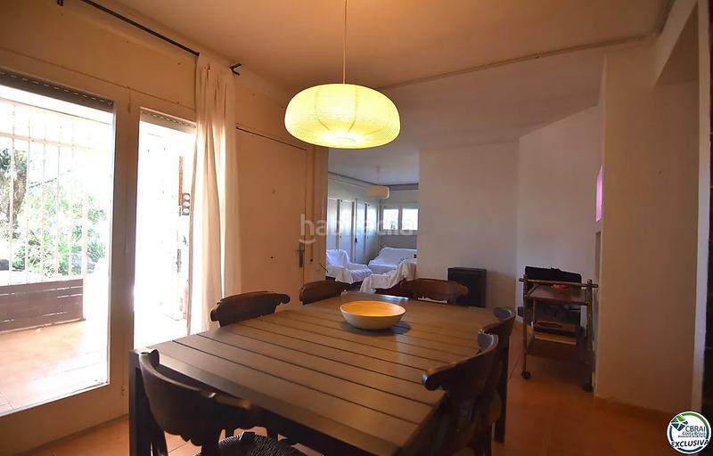 Foto 6d814d05-91ff-49cd-b9db-b964bcb5463c. Apartamento grande apartamento a renovar en santa margarita, , con un amplio jardín privado de 207 m2. en Roses