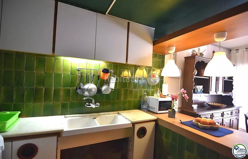Foto a7a4e996-1891-40ff-9333-ddce64eb53b6. Apartamento grande apartamento a renovar en santa margarita, , con un amplio jardín privado de 207 m2. en Roses