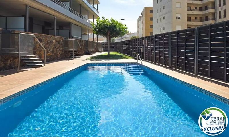 Foto e8d58796-e843-4b9b-bbe2-418783597334. Piccolo appartamento in calle joanot martorell 6 in Roses