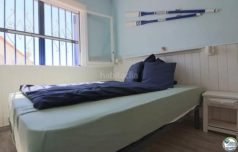 Foto 79e614a4-2261-4e39-8dd5-bee0bb8c4c41. Casa con parcheggio in Sant Maurici Empuriabrava